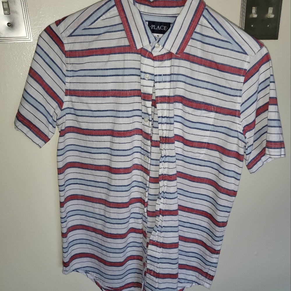 Short sleeve button down shirt